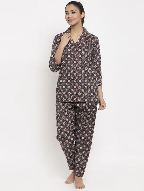 lapel neck nightwear pajama set - 17368462 - Very Small Image - 1