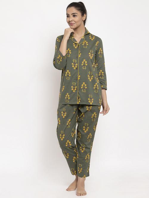 lapel neck nightwear pajama set - 17368465 - Very Small Image - 1