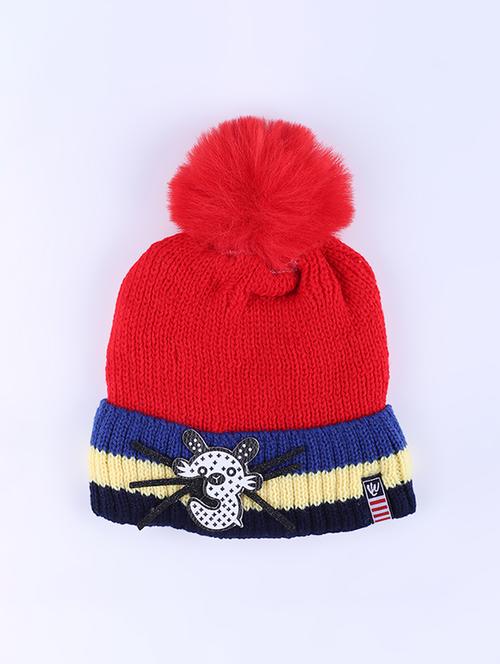 red wool cap - 17370221 - Very Small Image - 1