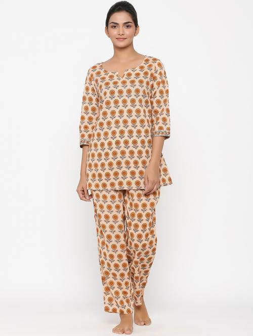 notch neck floral nightwear set - 17370283 - Very Small Image - 1