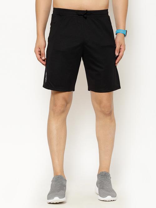 black solid shorts - 17376646 - Very Small Image - 1