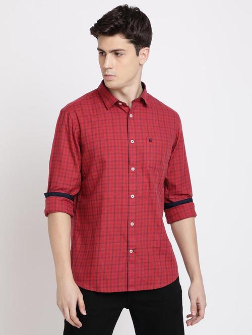red checkered casual shirt - 17378895 - Very Small Image - 1