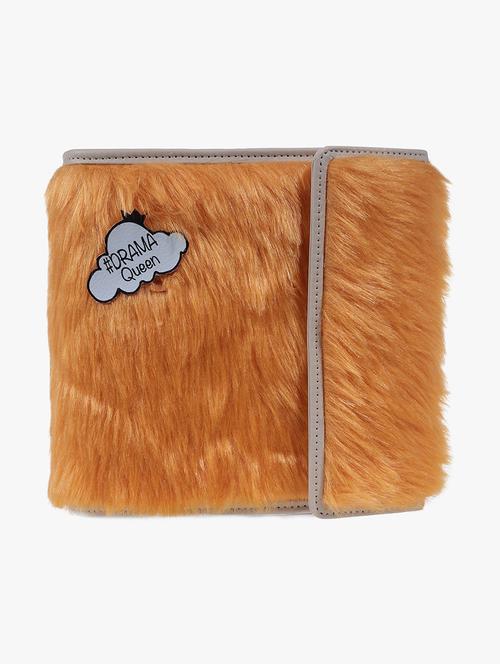 orange fur utility bag - 17393932 - Very Small Image - 1