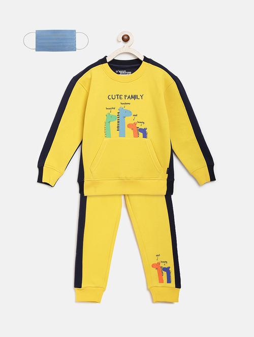 yellow fleece track wear - 17412479 - Very Small Image - 1
