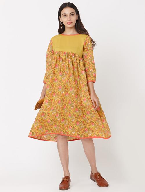 yellow floral printed flared ethnic dress - 17421732 - Very Small Image - 1