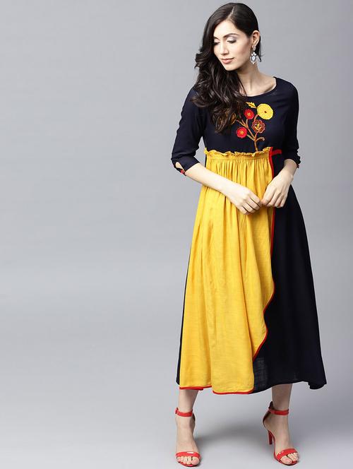color block flared dress - 17434447 - Very Small Image - 1
