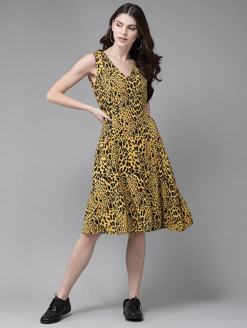 yellow viscose aline dress - 17434564 - Very Small Image - 1