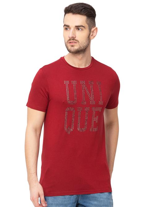 maroon chest print t-shirt - 17437422 - Very Small Image - 1
