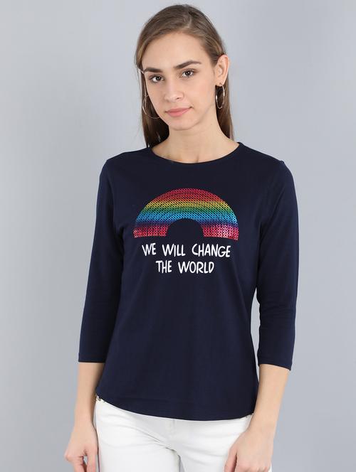 round neck printed tee - 17444637 - Very Small Image - 1