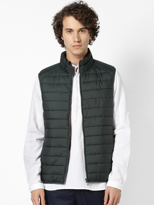green solid quilted jacket - 17457865 - Very Small Image - 1