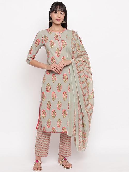 floral suit set - 17459726 - Very Small Image - 1