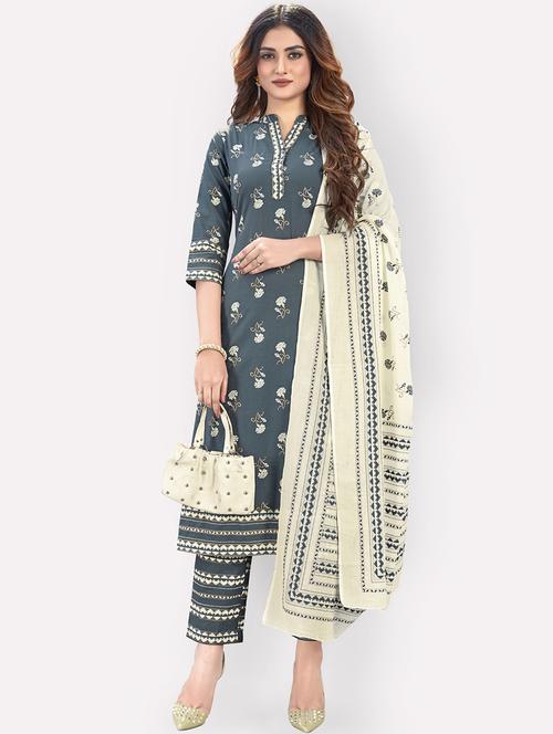 floral suit set - 17459729 - Very Small Image - 1