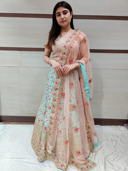 beautiful embroidered lehenga - 17483381 - Very Small Image - 1