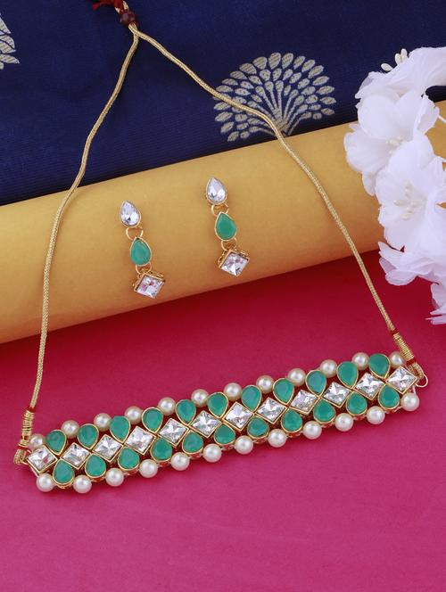 green metal choker and earring - 17527510 - Very Small Image - 1