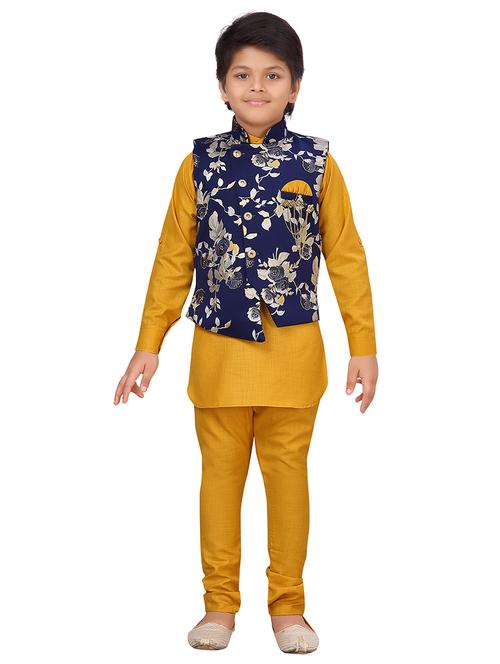 red floral kurta set - 17534054 - Very Small Image - 1