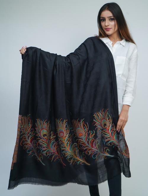 women's printed shawl - 17542273 - Very Small Image - 1
