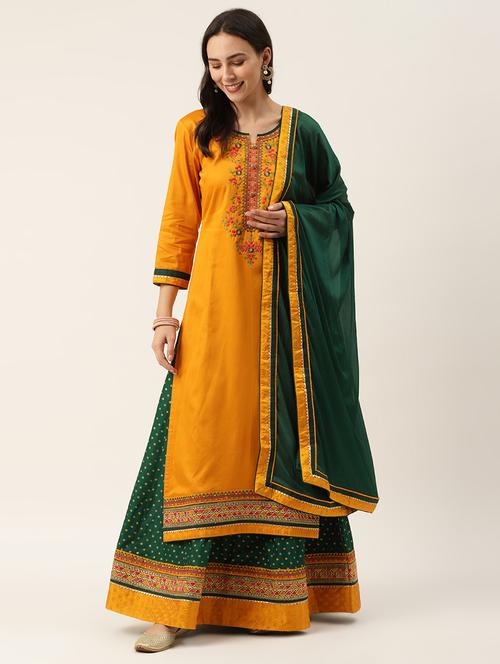 embroidered unstitched suit - 17550365 - Very Small Image - 1