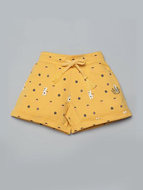 yellow printed shorts - 17554087 - Very Small Image - 1