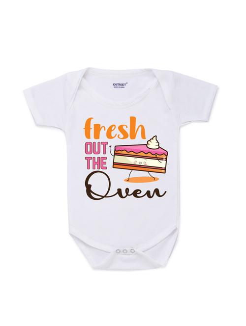 round neck printed onesies - 17559342 - Very Small Image - 1