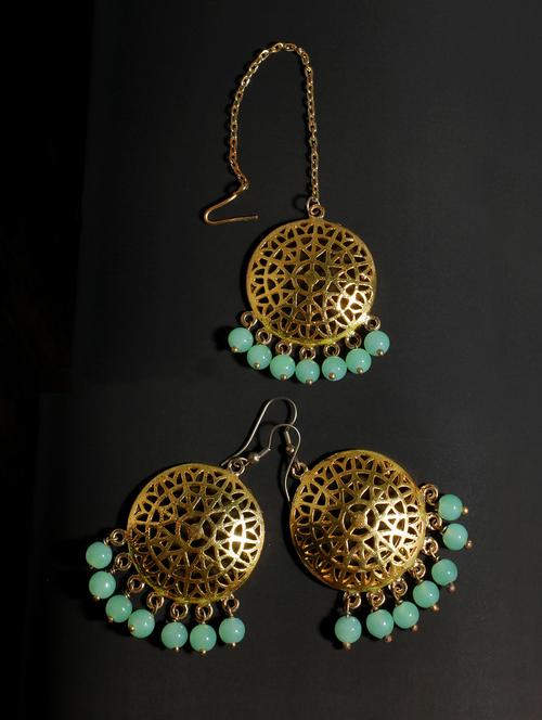 green metal earring and maang tikka set - 17562806 - Very Small Image - 1