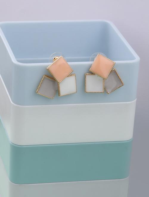 multi colored metal drop earring - 17563854 - Very Small Image - 1