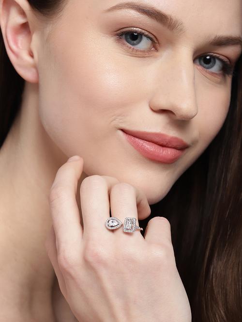silver metal finger ring - 17565203 - Very Small Image - 1