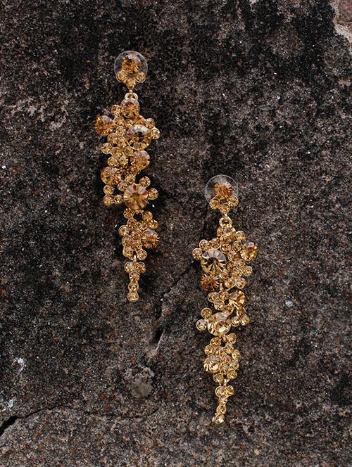 gold metal drop earring - 17565231 - Very Small Image - 1