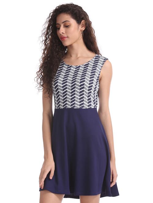 chevron print a-line dress - 17580445 - Very Small Image - 1