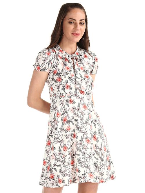 tie up neck a-line dress - 17580451 - Very Small Image - 1