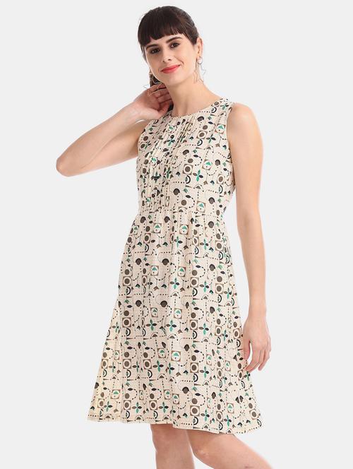 round neck a-line dress - 17580518 - Very Small Image - 1