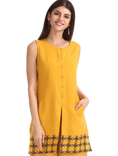 round neck front slit tunic - 17581174 - Very Small Image - 1