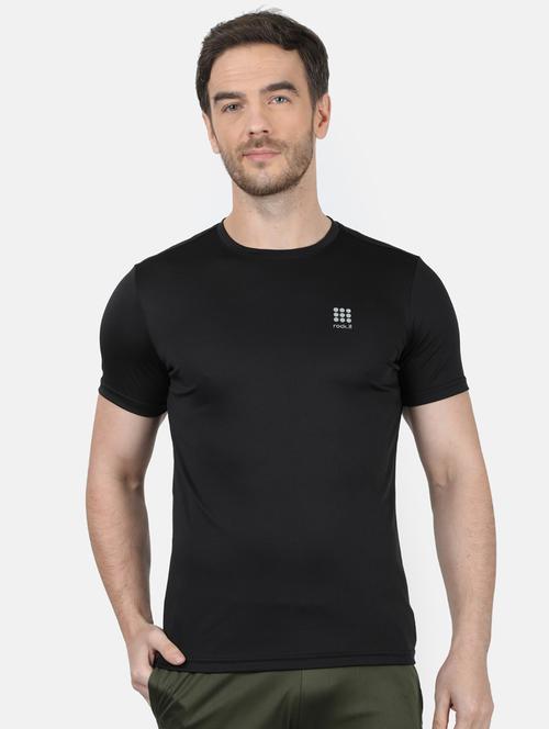 black solid t-shirt - 17585650 - Very Small Image - 1