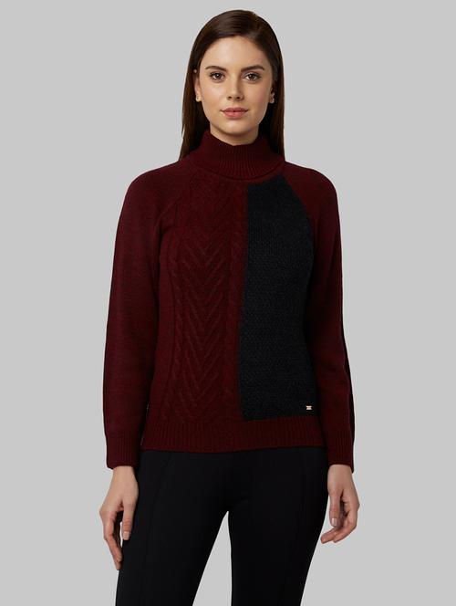 turtle neck color block pullover - 17608619 - Very Small Image - 1