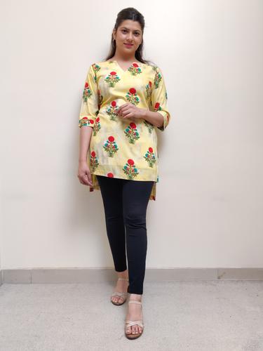 yellow high low kurti - 17615299 - Very Small Image - 1