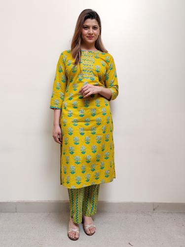 yellow printed kurta pant set - 17615337 - Very Small Image - 1