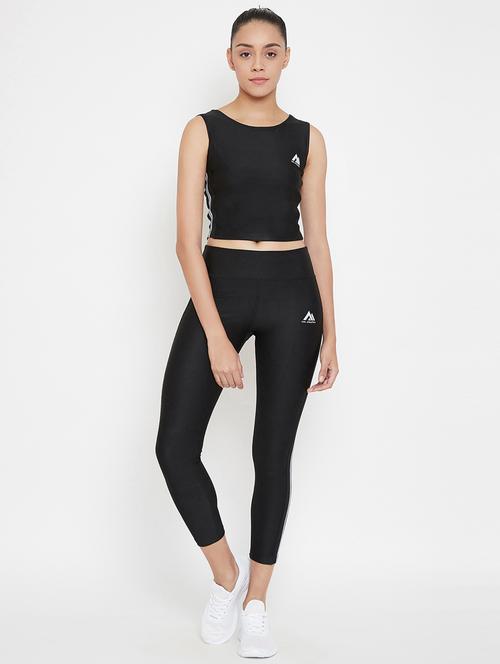 round neck sports bra - 17620494 - Very Small Image - 1
