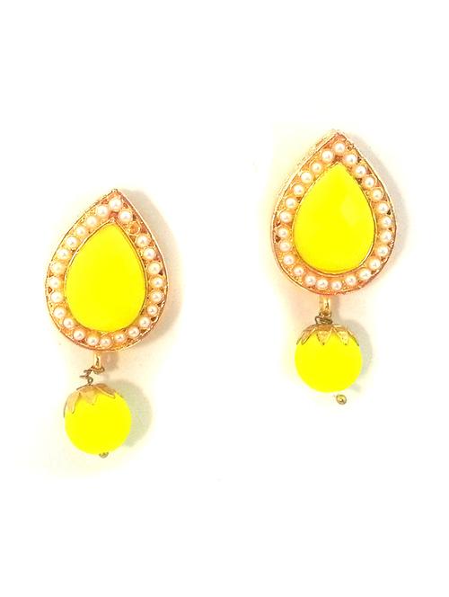 yellow metal drop earring - 17621831 - Very Small Image - 1
