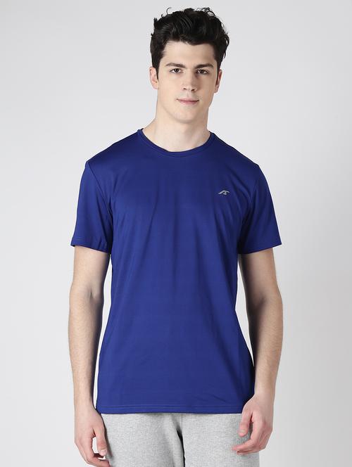 navy blue solid t-shirt - 17628149 - Very Small Image - 1
