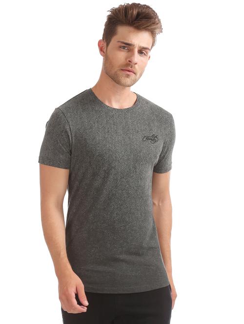 grey all over printed t-shirt - 17631094 - Very Small Image - 1