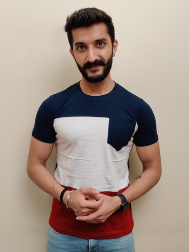 color block men t-shirt - 17635761 - Very Small Image - 1
