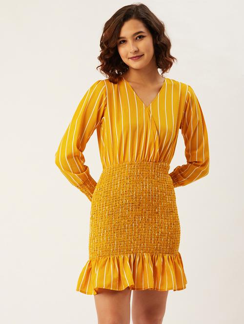 overlap neck smocked bodycon dress - 17642060 - Very Small Image - 1