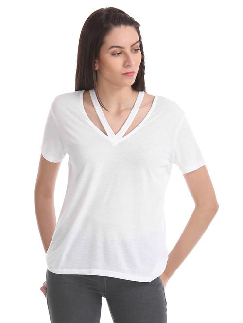 v-neck solid top - 17645393 - Very Small Image - 1