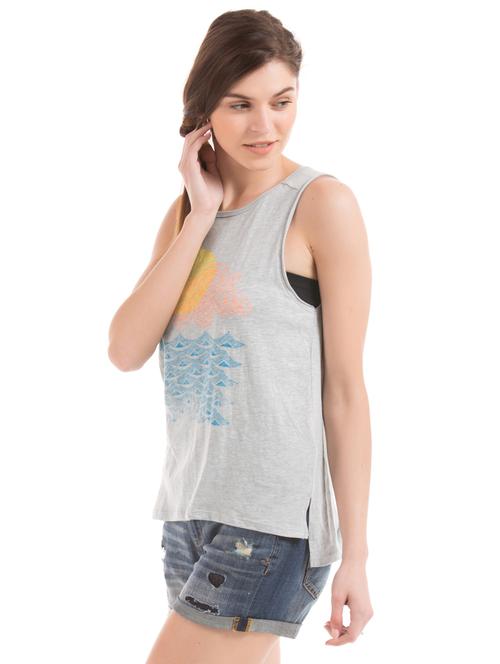 graphic print tank top - 17645404 - Very Small Image - 1