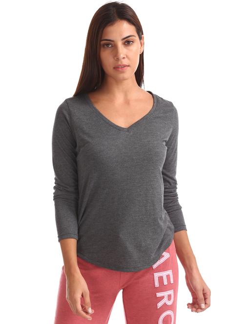 grey v-neck solid t-shirt - 17645499 - Very Small Image - 1
