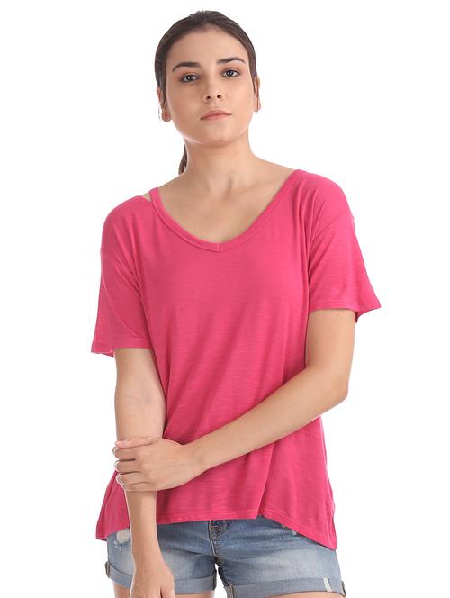 cut out detail boxy top - 17645619 - Very Small Image - 1
