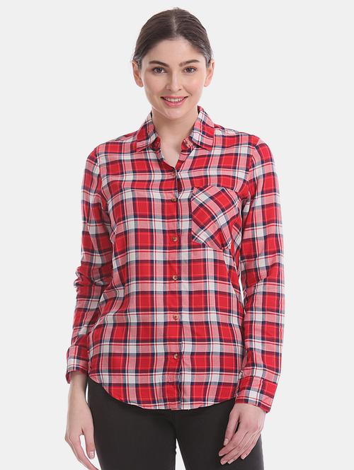 red checkered regular shirt - 17646132 - Very Small Image - 1