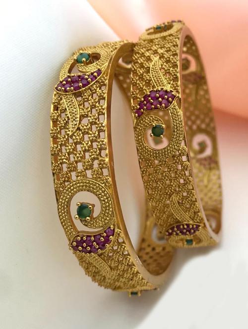 gold brass bangle - 17650162 - Very Small Image - 1
