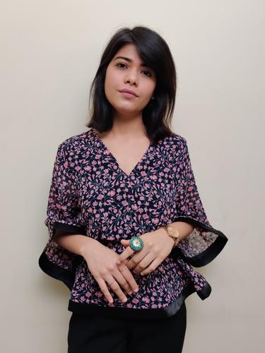 designer floral printed wome top - 17656466 - Very Small Image - 1