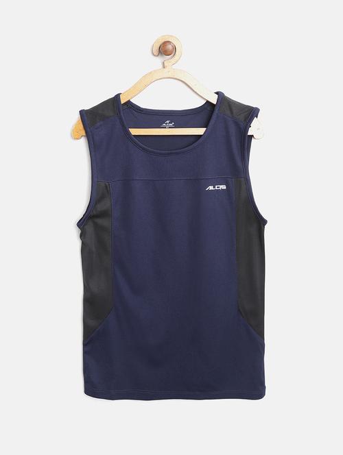 navy blue solid t-shirt - 17698191 - Very Small Image - 1