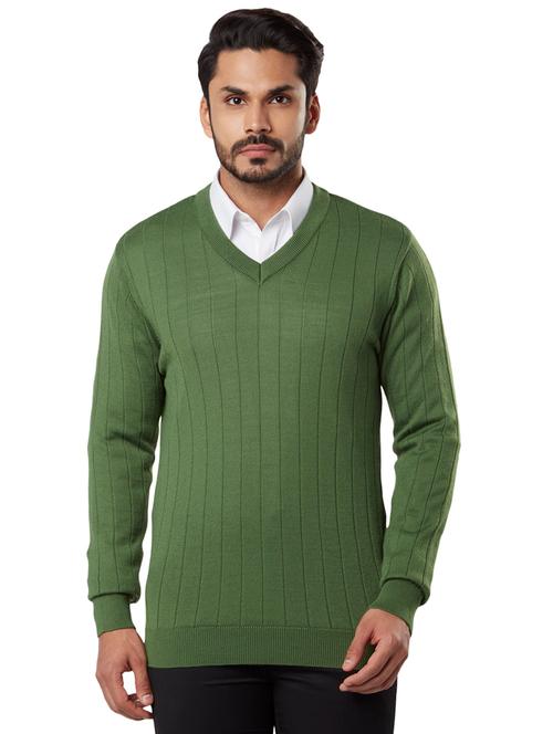 green self design pullover - 17709814 - Very Small Image - 1